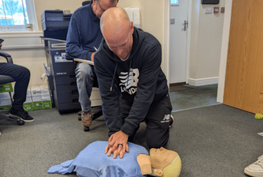 Empowering Employees: Mental Health First Aiders and First Aiders 